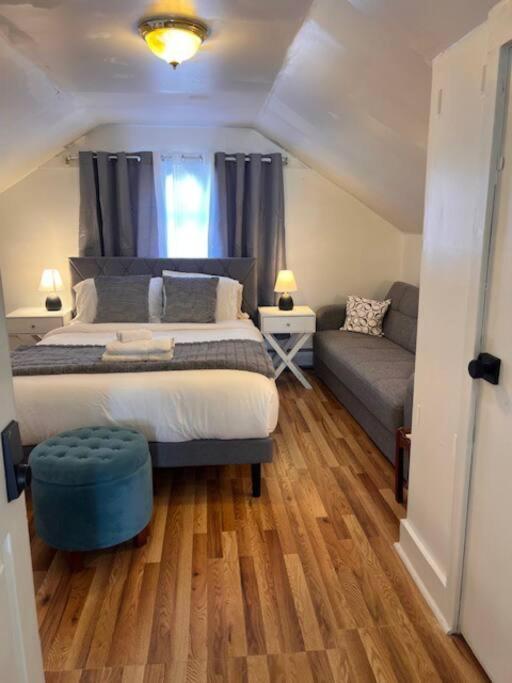 Your Home Away From Home - Jamaica Plain, Boston Exteriör bild